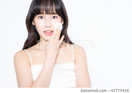 Women beauty Women beauty 67775428
