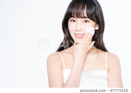 Women beauty Women beauty 67775429