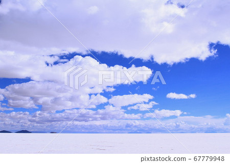 Uyuni salt lake Uyuni salt lake 67779948