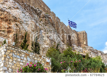 Acropolis with strong medieval fortress walls, 67784623