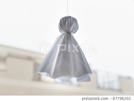 在下雨天懸掛Teru Teru Bozu手工製作Teru Teru Bozu懸掛Teru Teru Boi希望天氣晴朗 67786202