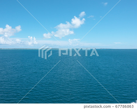 Irabu Ohashi seen from parasailing Irabu Ohashi seen from parasailing 67786863