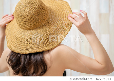 女性的身體形象 女性的身體形象 67794074