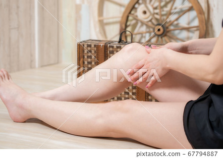 一個穿泳衣的女人 67794887