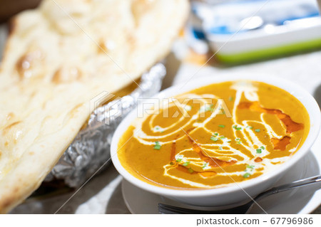 Indian curry 67796986
