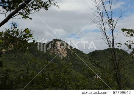 National Park, Bukhansan Mountain, Hyeongjebong Peak, Bohyeonbong Peak 67799643