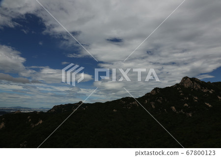 Bukhansan National Park, Bohyeonbong, and Brotherbong 67800123