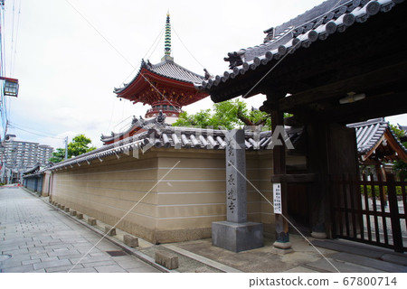 Choenji Temple in Amagasaki-ji Town that retains the atmosphere of a castle town 67800714