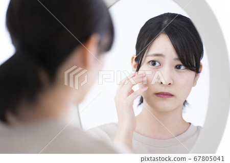 Beauty image young woman rough skin Beauty image young woman rough skin 67805041