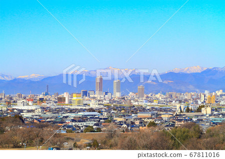 岐阜市岐阜站前建築物及周邊風景 67811016