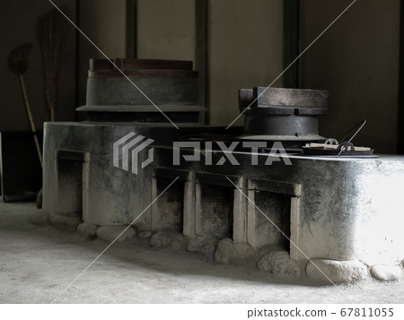 Old Japanese house furnace 67811055