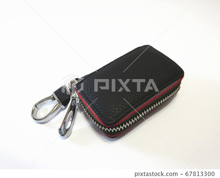 Leather key case 67813300