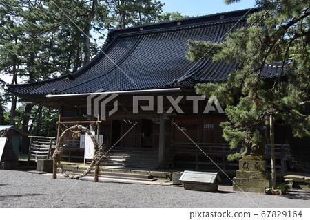 Kaya no Kuruuri, Shizozo Shrine, Wajima City, Ishikawa Prefecture Kaya no Kuruuri, Shizozo Shrine, Wajima City, Ishikawa Prefecture 67829164
