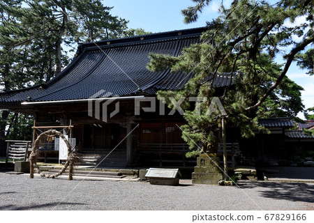 Kaya no Kuruuri, Shizozo Shrine, Wajima City, Ishikawa Prefecture Kaya no Kuruuri, Shizozo Shrine, Wajima City, Ishikawa Prefecture 67829166