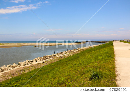 Coastal promenade, the embankment of Yuriage, Natori City, Miyagi Prefecture Coastal promenade, the embankment of Yuriage, Natori City, Miyagi Prefecture 67829491