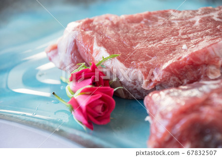 Steak meat 67832507