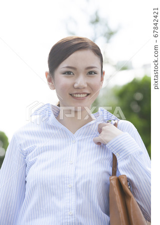 女售貨員 女售貨員 67842421