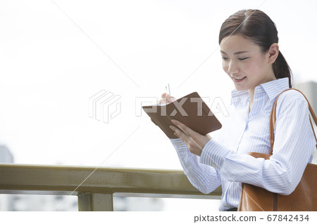 女售貨員 女售貨員 67842434