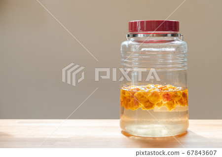 金梅糖漿（1個月後） 67843607