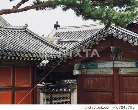 Changgyeonggung Palace, a traditional palace in Korea, traditional buildings 67845798