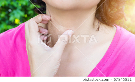 women scratching on neck to relieve itching Skin women scratching on neck to relieve itching Skin 67845831
