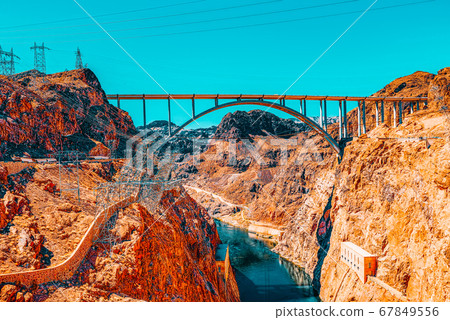 Famous and amazing Hoover Dam at Lake Mead, Nevada Famous and amazing Hoover Dam at Lake Mead, Nevada 67849556