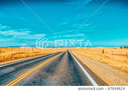 Endless American asphalt roads in Arizona state. 67849624