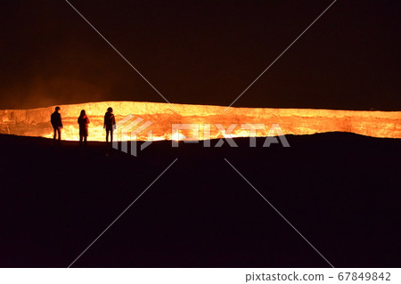 Turkmenistan Hell Gate and Traveler 67849842