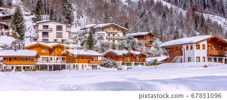 Winter snow village in Austrian Alps, Austria Winter snow village in Austrian Alps, Austria 67851096
