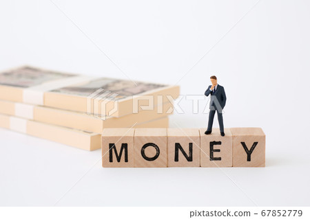 商業場景金錢 67852779