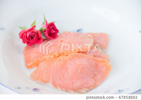 smoked salmon 67858602