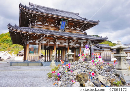 Aomori Prefecture Sacred Ground Osorezan Sanmon 67861172