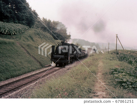 1942 Banetsu East Line D60 Tow Freight Train Fukushima Prefecture Old Color Photo 67861251
