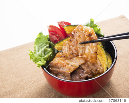 碗豬肉 67862146