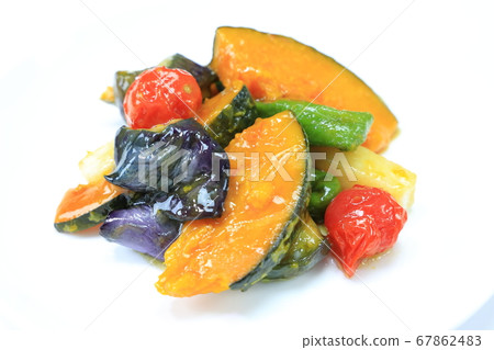Deep-fried delicious summer vegetables 67862483