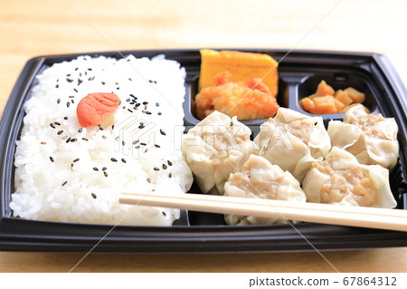 美味的烤午餐 美味的烤午餐 67864312