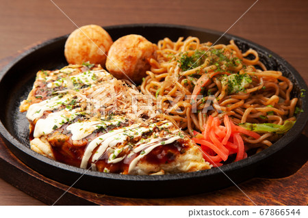 大阪燒,炒麵,章魚燒套餐 大阪燒,炒麵,章魚燒套餐 67866544