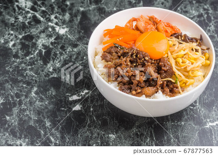Korean food bibimbap bowl 67877563