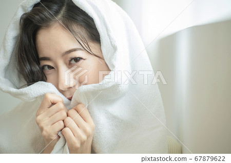 生活方式，女人，淋浴 67879622