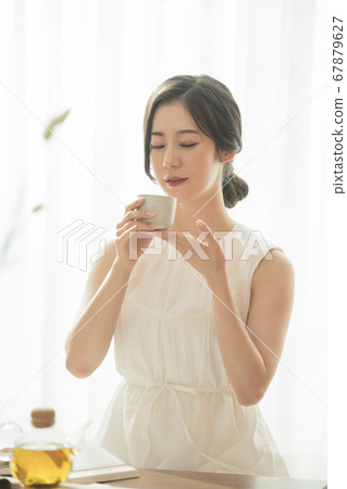 Lifestyle,woman,relax Lifestyle,woman,relax 67879627