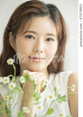 美女，女人，花 67879663