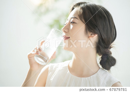 生活方式，女人，放鬆 67879781