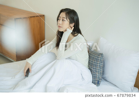 Lifestyle,woman,white 67879834