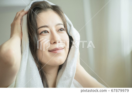 Lifestyle,woman,shower Lifestyle,woman,shower 67879979
