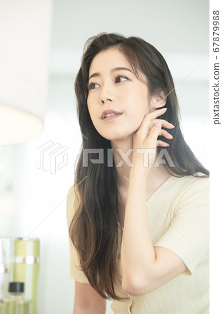 Lifestyle,woman,beauty Lifestyle,woman,beauty 67879988