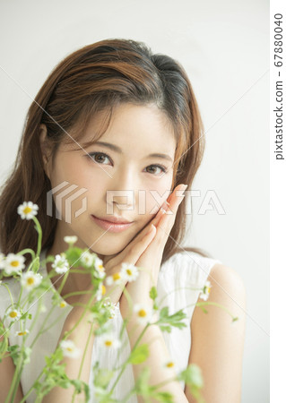 Beauty,woman,flower 67880040