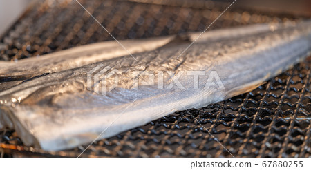 Dried dried mackerel with seven wheels 67880255