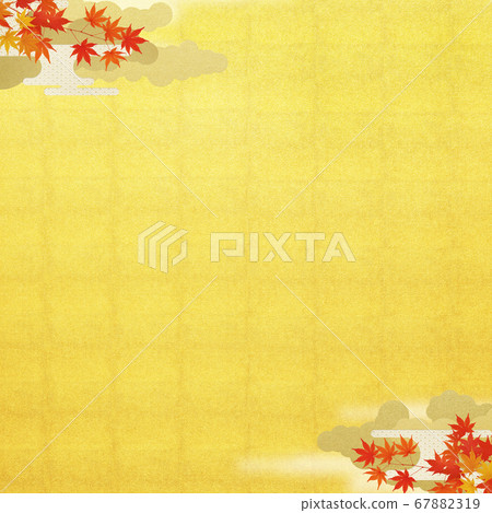 Background of gold leaf and autumn leaves in the image of autumn in Japan 67882319