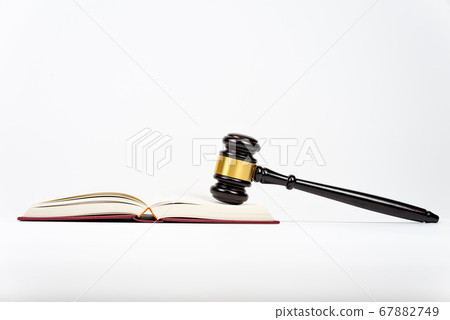 法官的審判標尺 法官的審判標尺 67882749