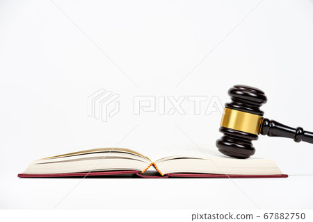 法官的審判標尺 法官的審判標尺 67882750